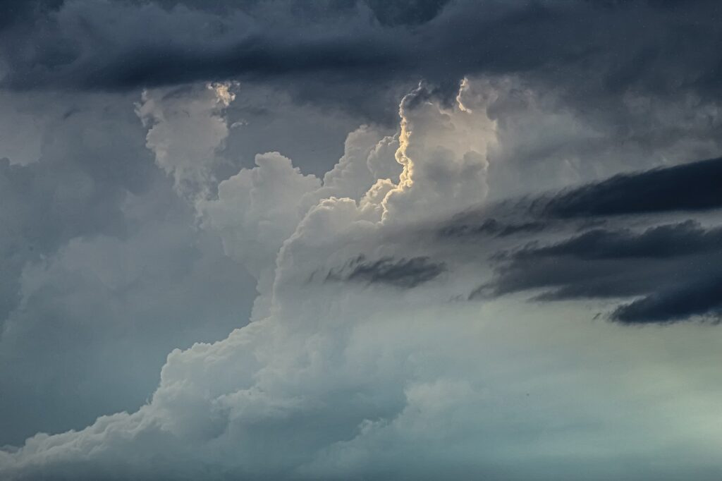 cumulonimbus, scud clouds, clouds