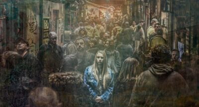 Lęk przed tłumem – zrozumienie i przezwyciężenie strachu
