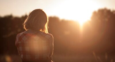 Lęk przed utratą bliskiej osoby – Jak go zrozumieć, przezwyciężyć i czerpać radość z relacji