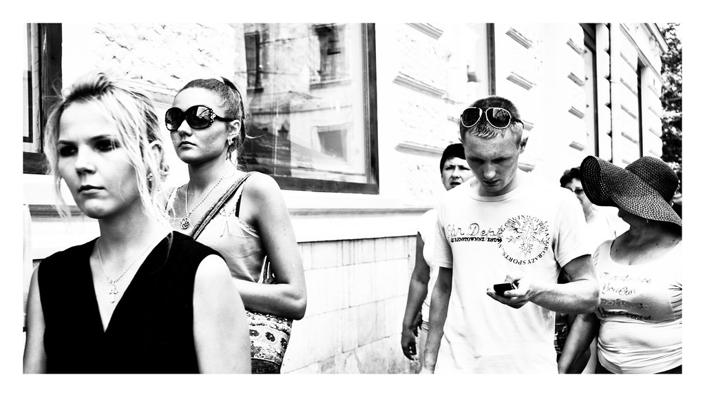 lęk przed odrzuceniem przez znajomych