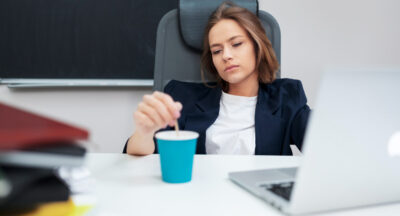 Syndrom wypalenia zawodowego – cichy wróg pracowników i pracodawców