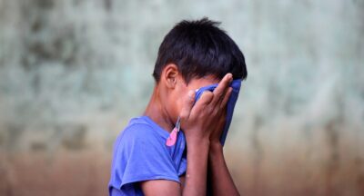 Prześladowanie – jak rozpoznać mechanizmy przemocy i chronić siebie przed emocjonalnym lub psychicznym zniewoleniem