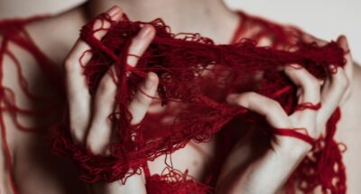 Użalanie się nad sobą – cichy sabotaż wewnętrznej siły