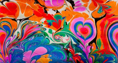 Na czym polega hipnoza – czym naprawdę jest stan transu, jak pracuje mózg, co dzieje się w podświadomości i dlaczego ten proces pozwala zmieniać emocje, nawyki i reakcje szybciej niż klasyczne techniki terapii?