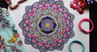 Medytacja mindfulness – jak praktyka uważności zmienia umysł, ciało i życie codzienne