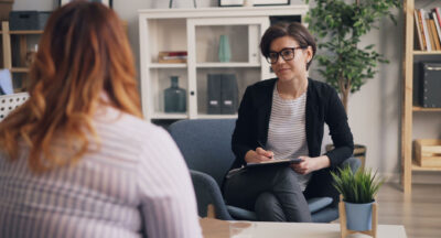 Stowarzyszenie psychologów – rola, znaczenie i wpływ na standardy pomocy psychologicznej